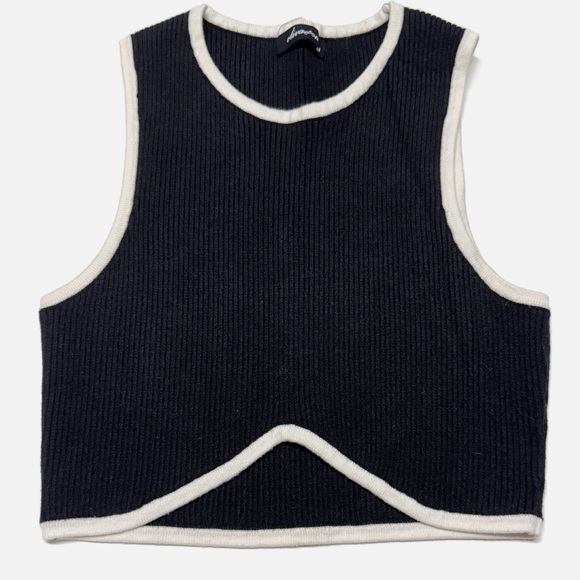 Olivaceous | Rena Ribbed Crop in Black/Ivory - Picture 9 of 9